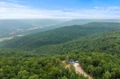 421 Whiskey Way #384, Jasper, TN 37347