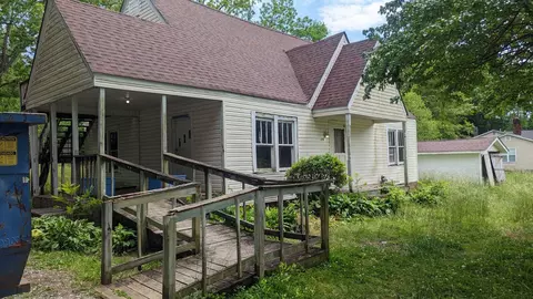 715 Foster Mill Dr, Lafayette, GA 30728