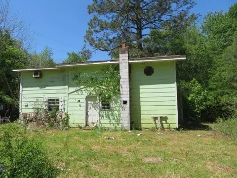 4864 E Broomtown Rd, Trion, GA 30753