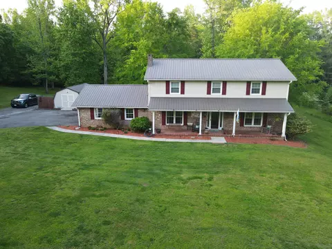 330 NW Colony Ln #11, Cleveland, TN 37312