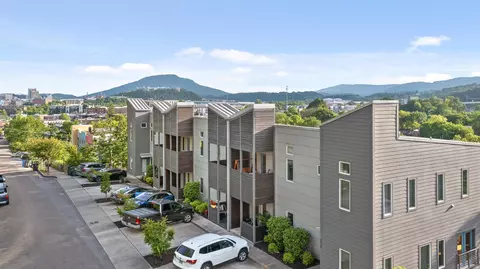 621 Hamilton Ave, Chattanooga, TN 37405