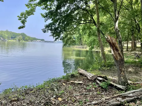 9200 Clark Trace Ln #13, Harrison, TN 37341