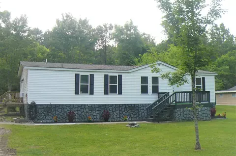203 Oklawaha Ave, Rossville, GA 30741
