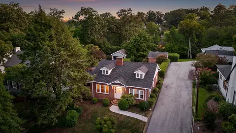 1284 Duane Rd, Chattanooga, TN 37405