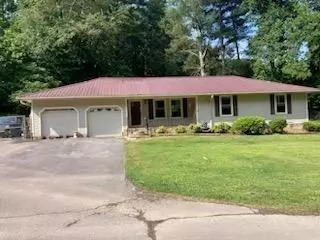 9176 Daisy Dallas Rd, Soddy Daisy, TN 37379