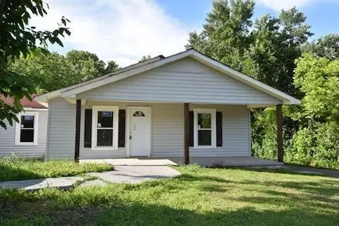 106 Champion Rd, Rossville, GA 30741