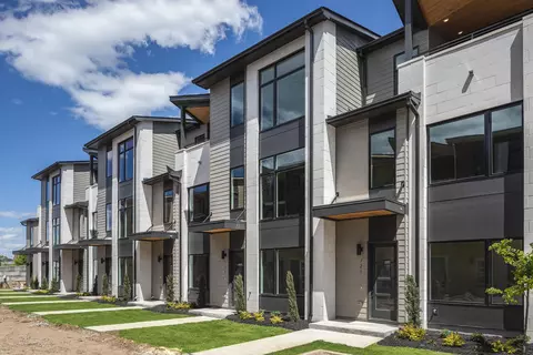 0 Burnside Pl #33, Chattanooga, TN 37408