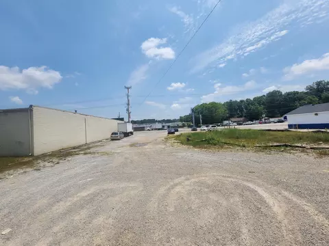 5917 Lee Hwy, Chattanooga, TN 37421