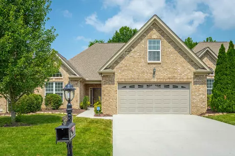 1997 Belleau Village Ln, Chattanooga, TN 37421