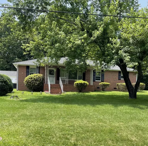 901 Garden St, Rossville, GA 30741