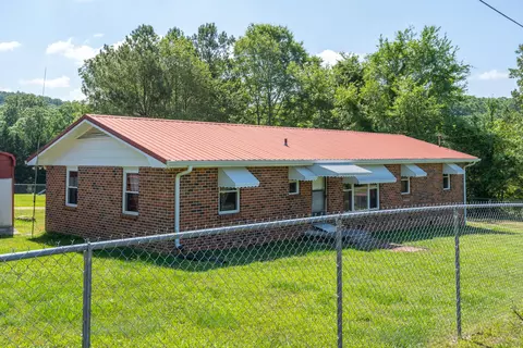 150 Derby Ln, Lafayette, GA 30728