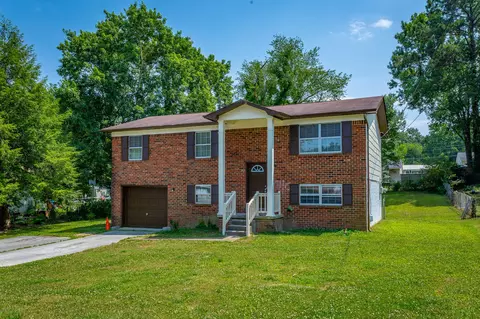922 Delores Dr, Hixson, TN 37343