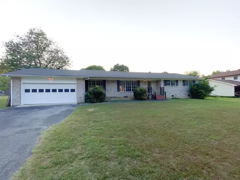 1013 Hudson Ave, Jasper, TN 37347