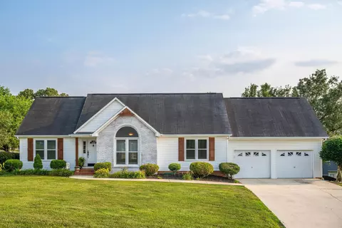 1792 NE Brookwood Dr, Cleveland, TN 37323