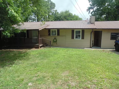 911 SE 28th St, Cleveland, TN 37323