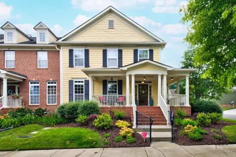 1076 Meeting Pl, Chattanooga, TN 37421