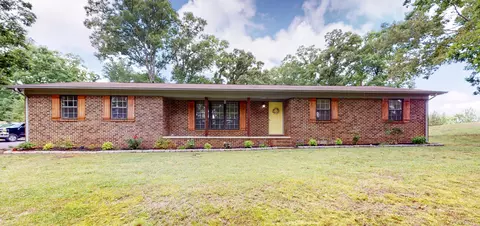 848 SE Carson Rd, Cleveland, TN 37323