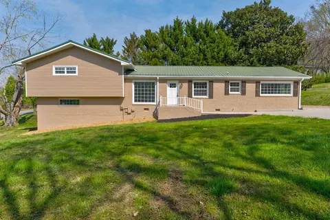 21 White Oak Dr, Ringgold, GA 30736