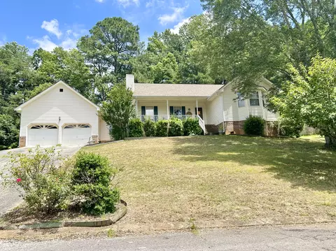 340 Morning Side Dr, Rossville, GA 30741