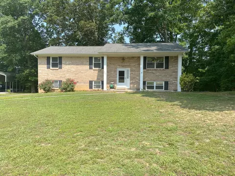 327 NE Oakwood Cir, Cleveland, TN 37312