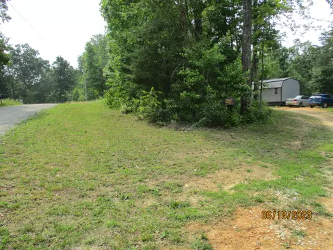 440 Dogwood Rd #22, Pikeville, TN 37367