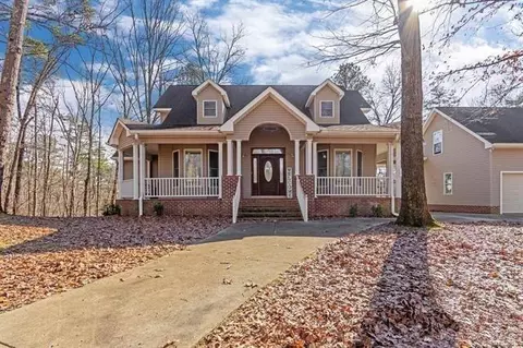 5583 Cox Gap Rd, Boaz, AL 35956