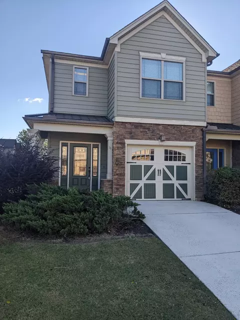 11 Peachgrove Ln, Rossville, GA 30741