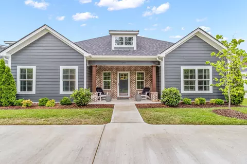 3246 Stone Creek Dr, Chattanooga, TN 37405