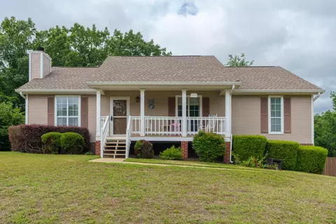 6103 Hunter Crest Dr, Ooltewah, TN 37363