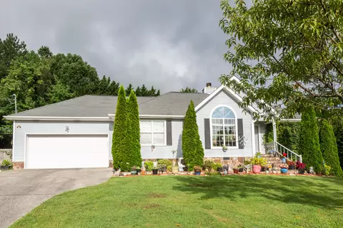46 Whisper Dr, Ringgold, GA 30736