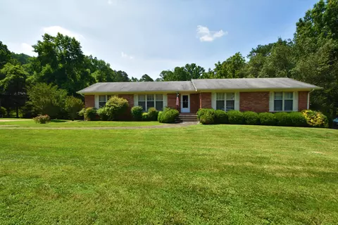 1729 Ray Jo Cir, Chattanooga, TN 37421