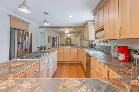 526 E Cook Dr, Chatsworth, GA 30705 photo 7