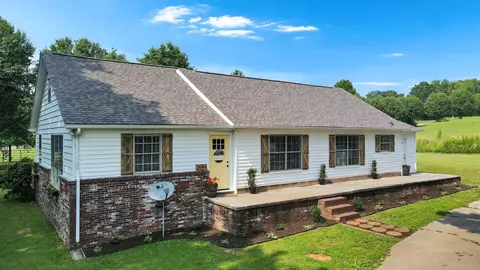 2289 County Road 700, Riceville, TN 37370