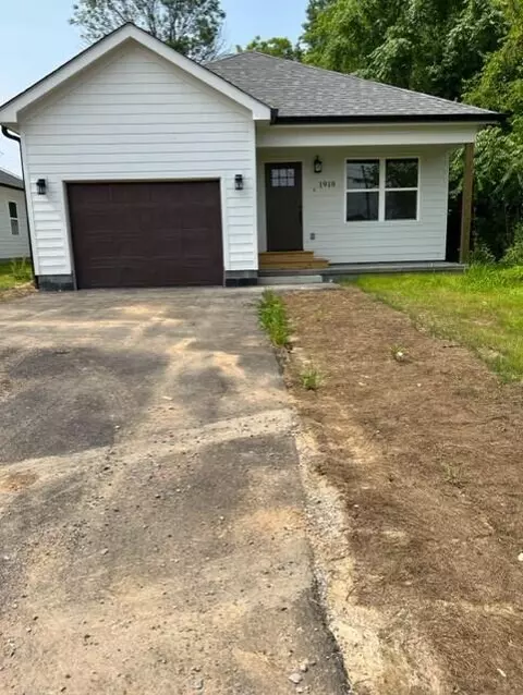 1910 Olive St, Chattanooga, TN 37406