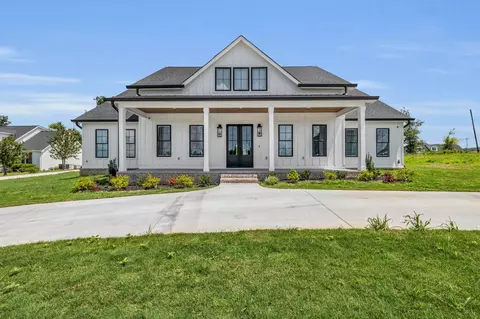 7551 Stephen Ln, Chattanooga, TN 37421