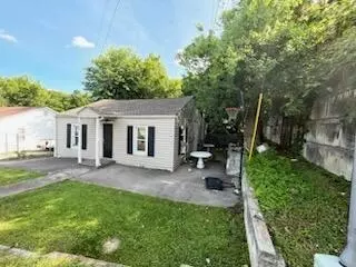 560 NE 8th St, Cleveland, TN 37311