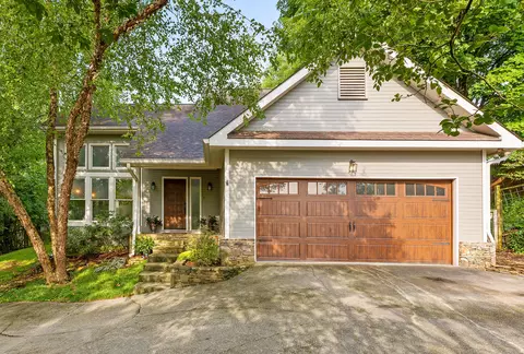 6323 Ridge Lake Rd, Hixson, TN 37343