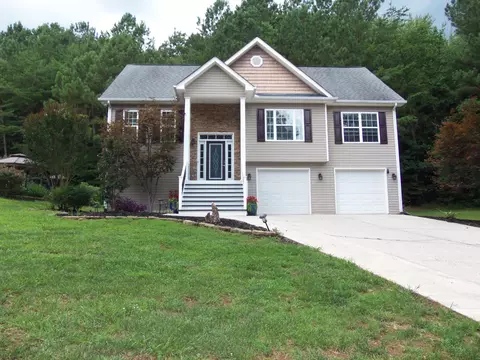 835 Reed Rd, Dalton, GA 30720