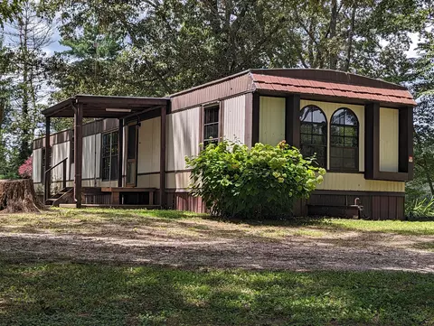 298 Fuller Rd, Trenton, GA 30752