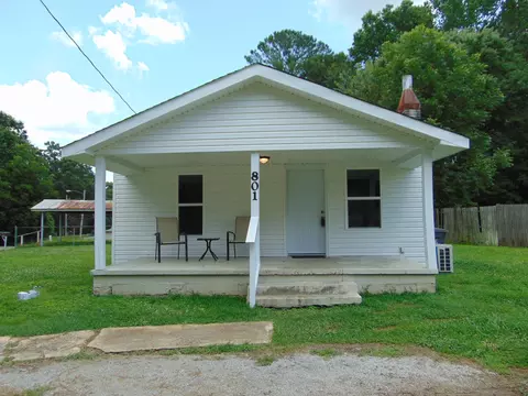 801 Chestnut St, Lafayette, GA 30728