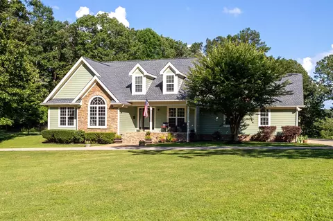 33 Lake View Cir, Summerville, GA 30747