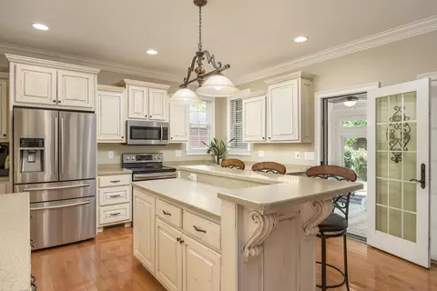 533 NW Stafford Ave #3, Cleveland, TN 37312