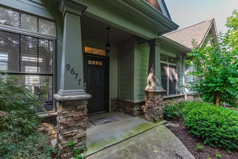9677 Collier Pl, Ooltewah, TN 37363