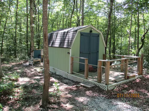 191 Walnut Loop #68/69, Crossville, TN 38572