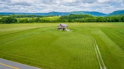 231 E Valley Rd, Dunlap, TN 37327 photo 4