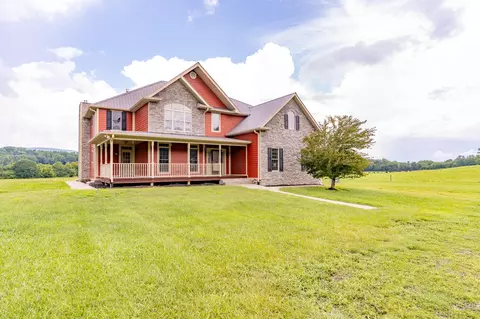 231 E Valley Rd, Dunlap, TN 37327
