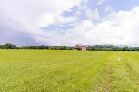 231 E Valley Rd, Dunlap, TN 37327 photo 3