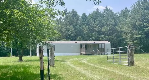 10635 Cr 59, Centre, AL 35960