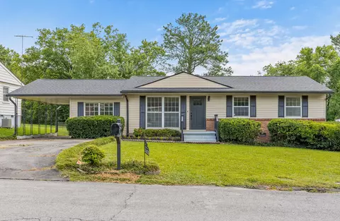 2409 Northbrier Cir, Chattanooga, TN 37406