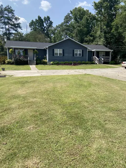 5025 Bess Moore Rd, Apison, TN 37302